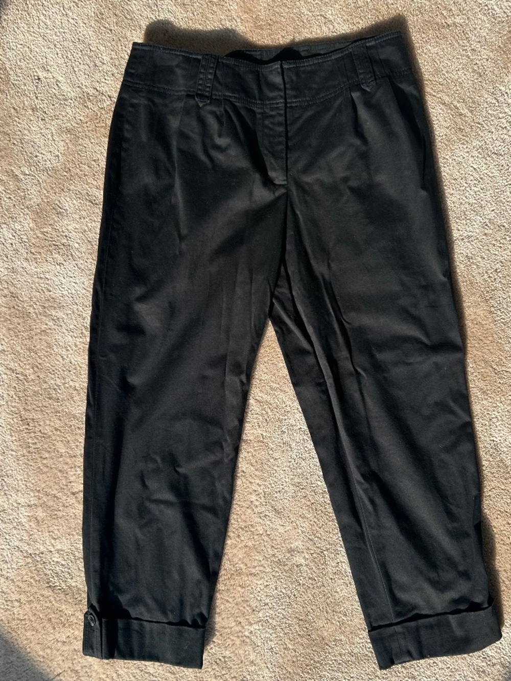 White House Black Market Black Capri Pants with Belt Loops & 2 Back Pockets 6